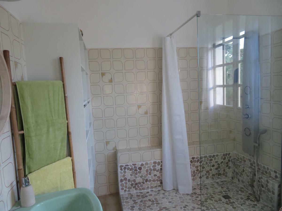 Apartmán Ti Cajou Baie-Mahault Exteriér fotografie
