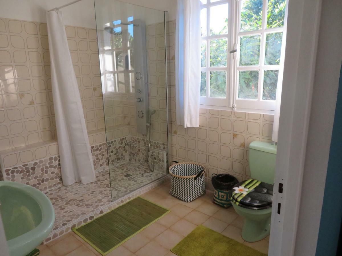 Apartmán Ti Cajou Baie-Mahault Exteriér fotografie